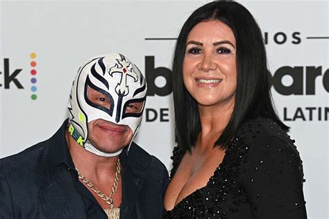 angie mysterio|Meet Rey Mysterio’s Wife, Angie Gutierrez